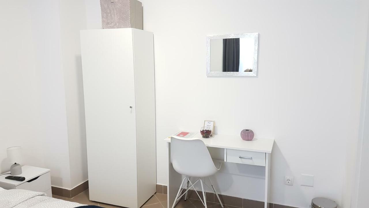 Marko Airport Rooms Velika Gorica Ngoại thất bức ảnh