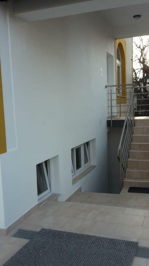 Marko Airport Rooms Velika Gorica Ngoại thất bức ảnh