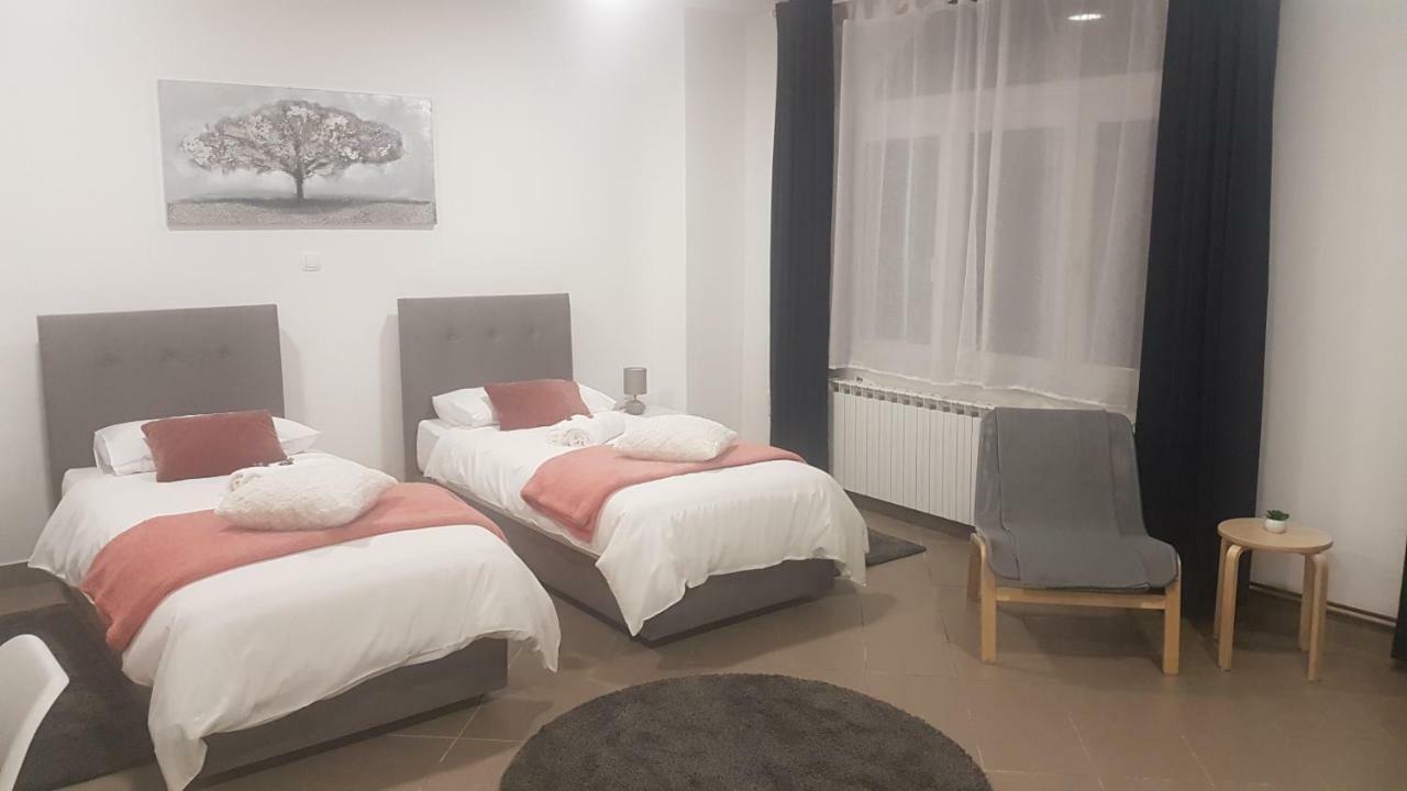 Marko Airport Rooms Velika Gorica Ngoại thất bức ảnh